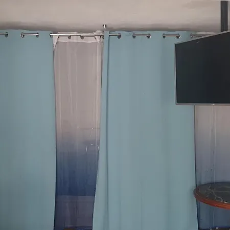 3 Seperate - 1,5 - 2,5 - 3,5 Mit Sauna And Kamin Lägenhet *