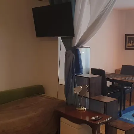 3 Seperate - 1,5 - 2,5 - 3,5 Mit Sauna And Kamin Апартаменты Мюнхен